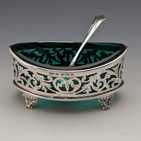 1904年 英国アンティーク 純銀&グリーングラス ソルトディッシュ&スプーン William Hair Haseler