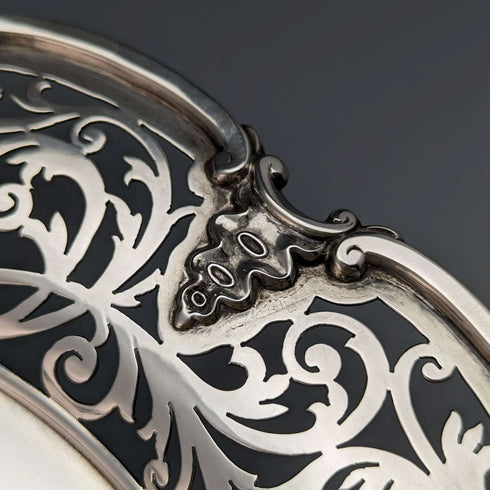1905 British Antique Sterling Silver Earrings Salva Diameter 26cm 484g William Mammatt