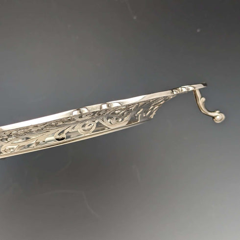 1905 British Antique Sterling Silver Earrings Salva Diameter 26cm 484g William Mammatt