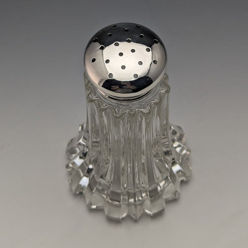 1906 年英國古董雕花玻璃調味品調味品純銀蓋子 WW Harrison