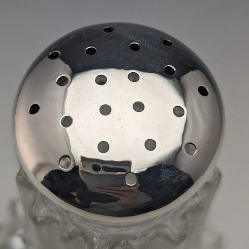 1906 年英國古董雕花玻璃調味品調味品純銀蓋子 WW Harrison