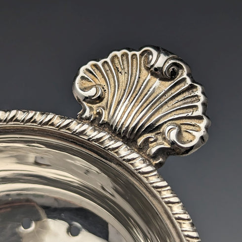 英国ヴィンテージ シルバープレート製 ティーストレーナー 木製ハンドル