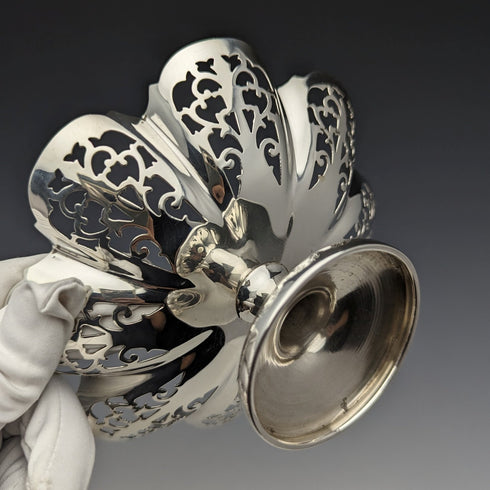 1933 年英國復古純銀蜜餞/Tazza 一對,總計 335 克 Viners