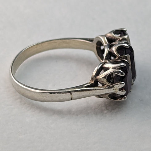 1977 年英國復古珠寶 3 顆石榴石純銀戒指戒指