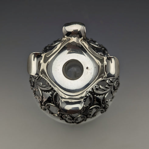 1900 年英國古董純銀醒酒器 Glug Glug 玻璃醒酒器