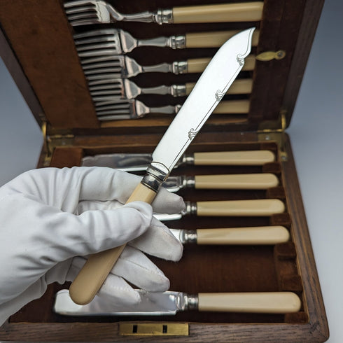 英国ヴィンテージ 樹脂ハンドル フィッシュカトラリー6ペアセット 木箱入り Cooper Brothers