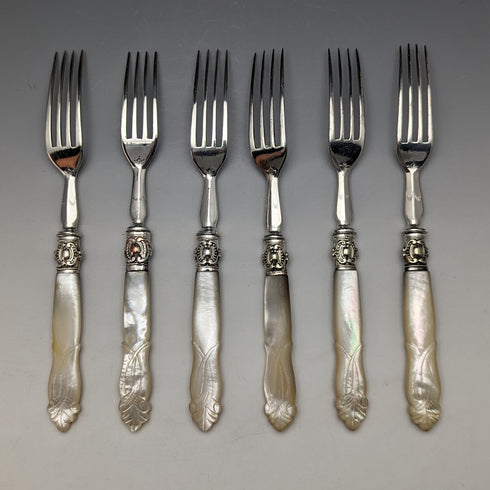 Late 19th Century British Antique Engraved White Pearl Handle Dessert Cutlery 6 Pair Set in Wooden Box