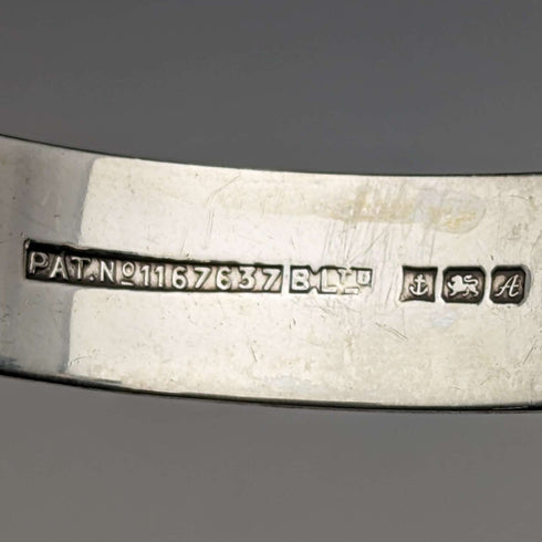 1975 年英國復古純銀雕刻手鍊 26 克 Bracelon Ltd