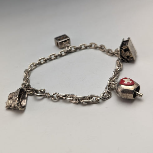 英国ヴィンテージ 純銀製 チャームブレスレット 19g