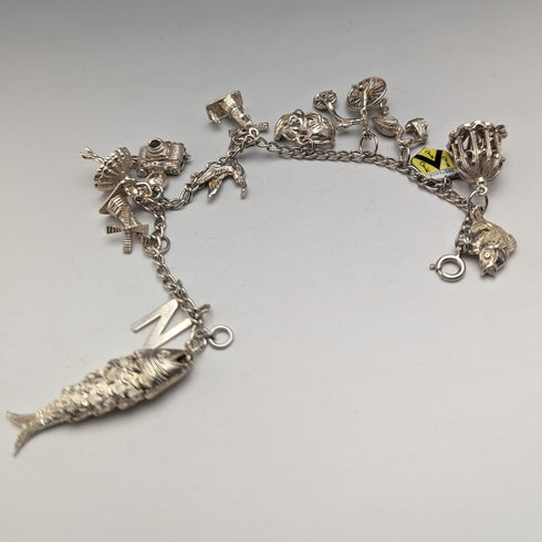 英国ヴィンテージ 純銀製 チャームブレスレット 35g