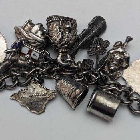 英国ヴィンテージ 純銀製 チャームブレスレット 79g