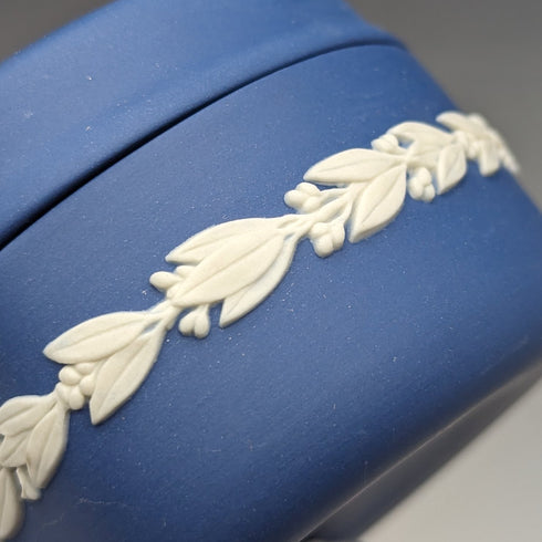 1977年 英国ウェッジウッド エリザベス女王ジュビリー キャンディーボックスペア ロイヤルブルー