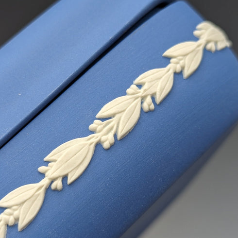 1977年 英国ウェッジウッド エリザベス女王ジュビリー キャンディーボックスペア ロイヤルブルー