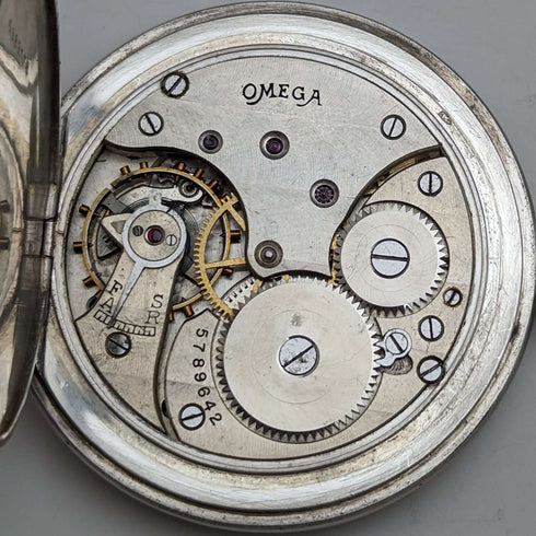 約 1915 年古董歐米茄懷錶銀色薄獵人錶殼工作狀況良好