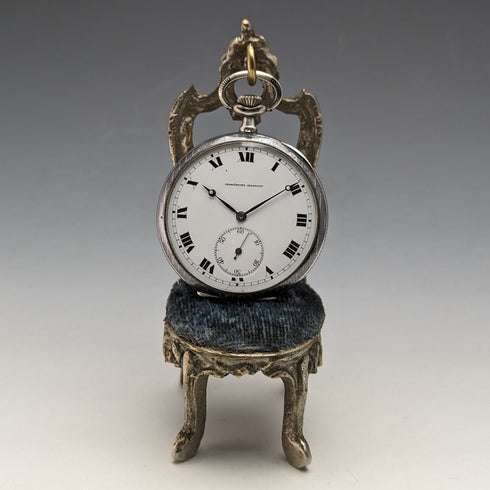 1920 年代黃銅椅懷錶架綠色床單