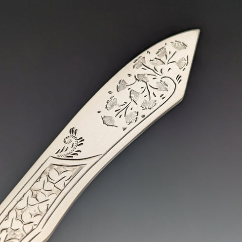 19世紀末 英国アンティーク 白蝶貝ハンドル バターナイフペア John Sanderson ケース入り