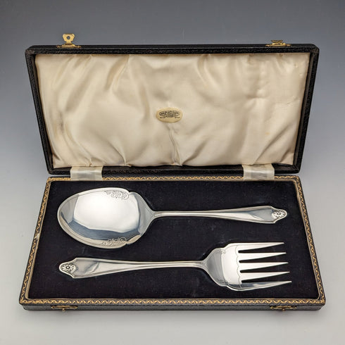 Circa 1915 British Antique Silver Plated Serving Cutlery Pair George Cutts & Sons