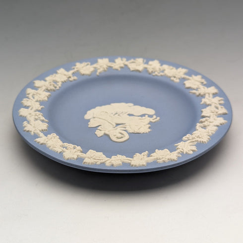 英国ヴィンテージ ウェッジウッド ジャスパーウェア製 ディッシュ ペールブルー