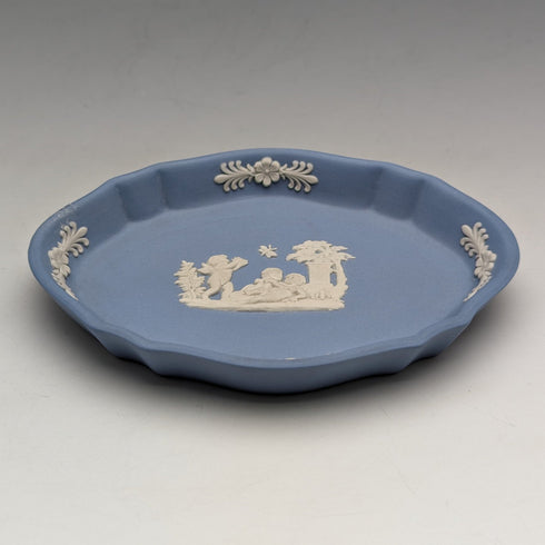 英国ヴィンテージ ウェッジウッド ジャスパーウェア製 オーバルディッシュ ペールブルー