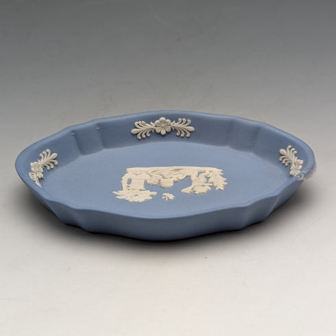 英国ヴィンテージ ウェッジウッド ジャスパーウェア製 オーバルディッシュ ペールブルー