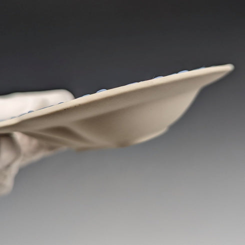 英国ヴィンテージ ウェッジウッド ジャスパーウェア製 スペード型ディッシュ ホワイト