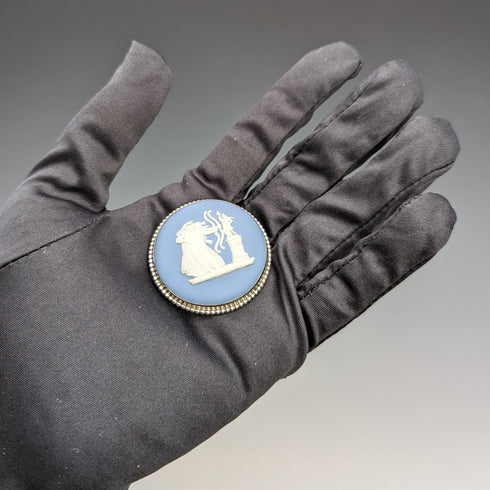 1958 British Vintage Wedgwood Sterling Silver & Jasperware Round Brooch