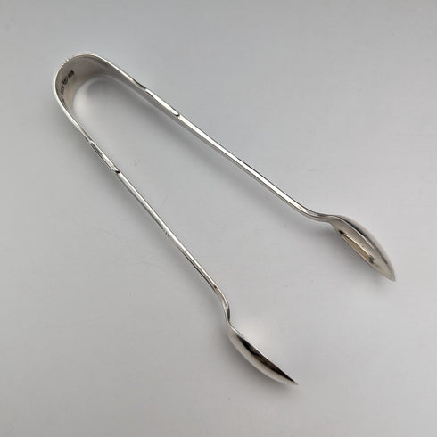 1914 British Antique Sterling Silver Sugar Tongs 24g Stokes&Ireland