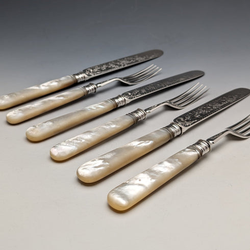 1880年 英国アンティーク 彫刻白蝶貝ハンドル デザートカトラリー3ペアセット Stokes & Ireland