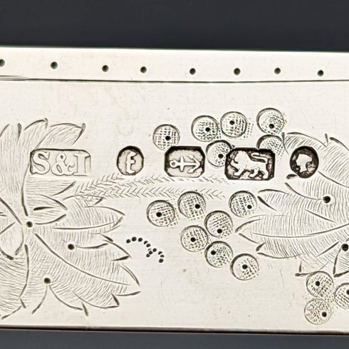 1880 年英國古董雕刻白色珍珠手柄甜點刀 x3 斯托克斯和愛爾蘭