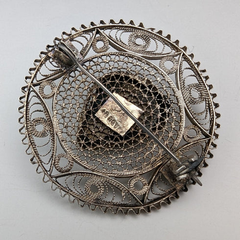 英國復古綠寶石和花絲銀胸針