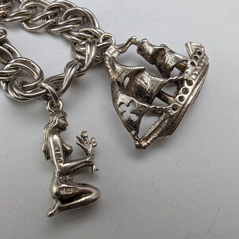 1973年 英国ヴィンテージ 純銀製 チャームブレスレット 26g