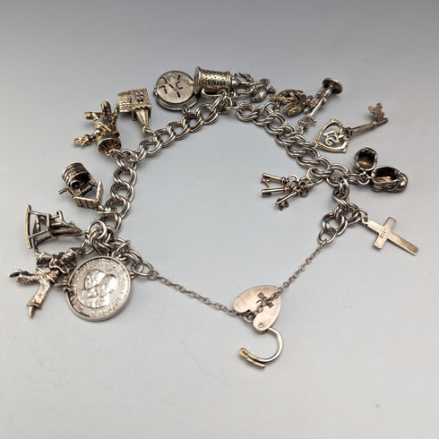 1976 British Vintage Sterling Silver Charm Bracelet 46g