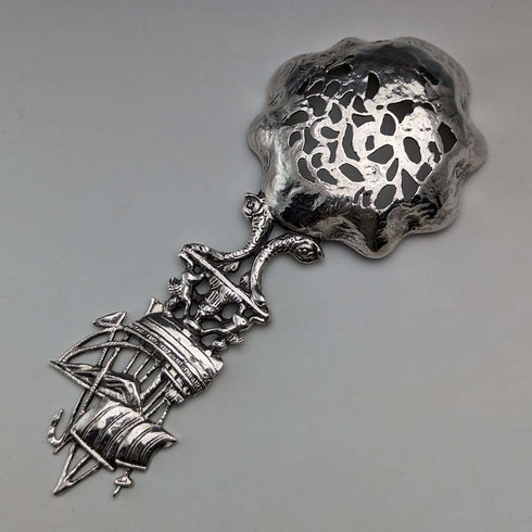 1911 British Antique Sterling Silver Large Tea Caddy Spoon Berthold Hermann Muller