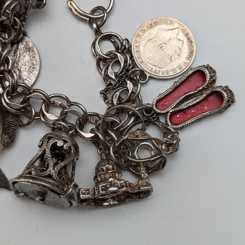 1980年 英国ヴィンテージ 純銀製 チャームブレスレット 75g