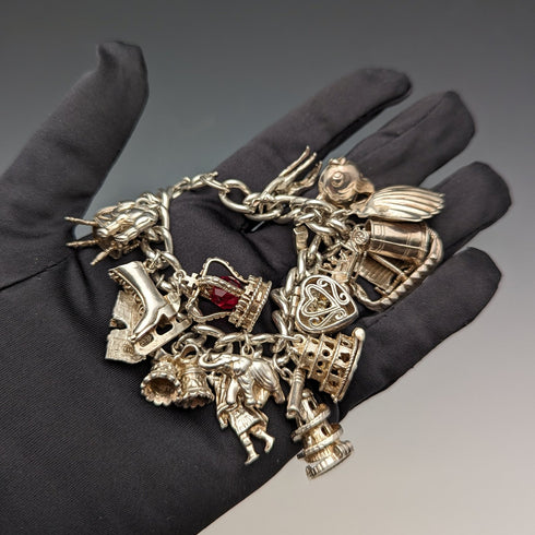 英国ヴィンテージ 純銀製 チャームブレスレット 92g