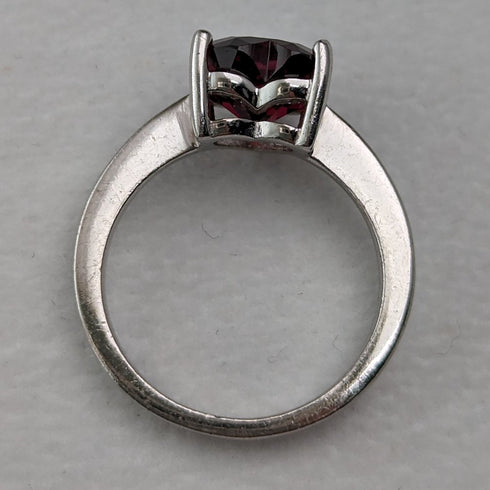 英国ヴィンテージジュエリー ハート型ルビーカラーガラス 純銀リング(9号)指輪