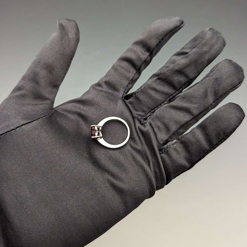 British Vintage Jewelry Heart-shaped Ruby Color Glass Sterling Silver Ring (No. 9) Ring