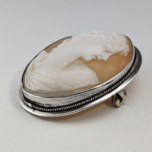 ヴィンテージ 800シルバー&シェルカメオ ブローチ