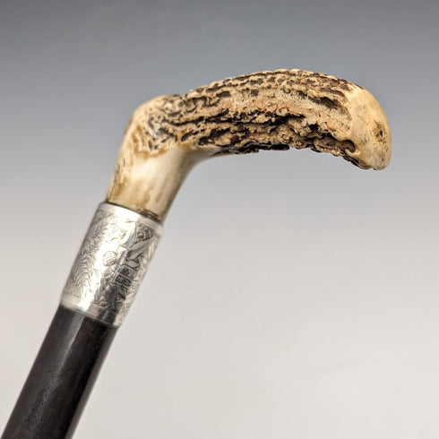 1890 年英國古董男士手杖 L 形鹿角手柄純銀裝飾黑軸 91 厘米