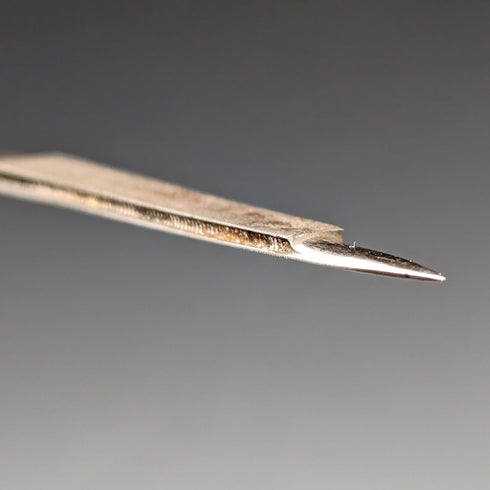 1897年 英国アンティーク 純銀ハンドル 爪やすり L Bennnett