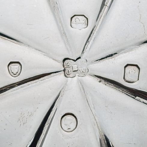 1840 年英國古董純銀學士茶壺 492 克巴納德家族