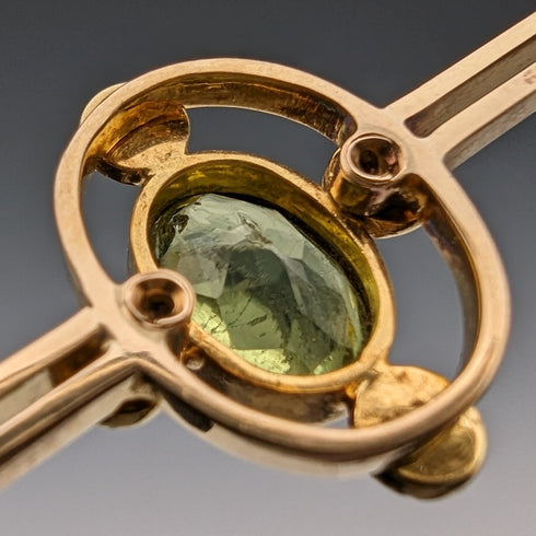 英国アンティーク 15ctゴールド製 グリーンストーン&パール ピンブローチ