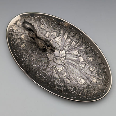 英国ヴィンテージ シルバープレート製 リス装飾 オーバルディッシュ Seba