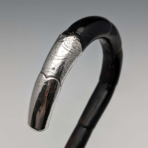 約 1910 年英國古董女士手杖,弧形手柄,純銀裝飾,83 厘米
