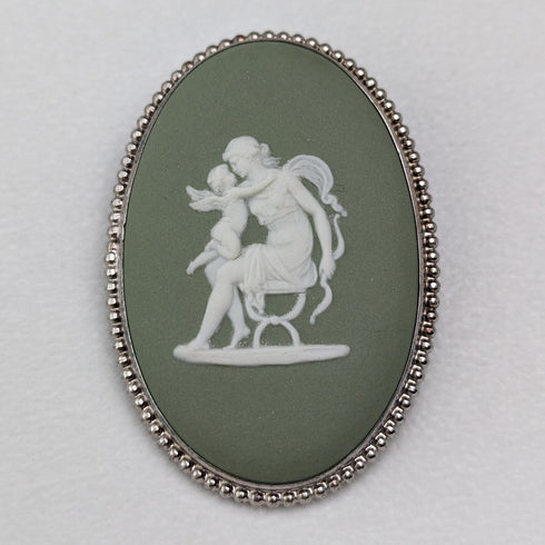 1952 British Vintage Wedgwood Sterling Silver & Green Jasperware Oval Brooch