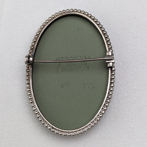 1952 British Vintage Wedgwood Sterling Silver & Green Jasperware Oval Brooch
