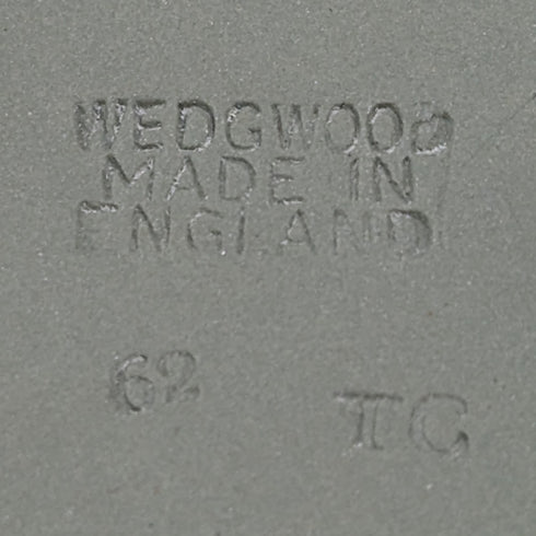 1952 British Vintage Wedgwood Sterling Silver & Green Jasperware Oval Brooch