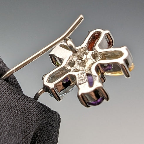 英国ヴィンテージジュエリー ダイヤモンド&マルチストーンフラワー 純銀ピアス