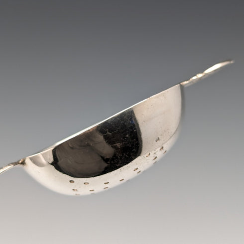 ヴィンテージ 純銀製 ティーストレーナー 透かし彫刻 40g