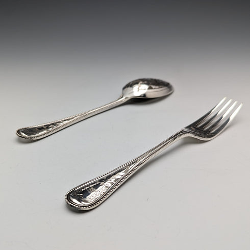 1870年頃 英国アンティーク シルバープレート製 クリスニングセット ケース入